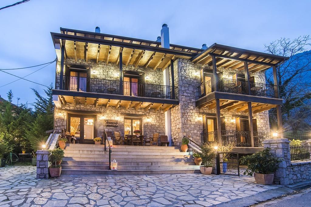 Asimina Guesthouse, Eptalofos Parnassos Esterno foto