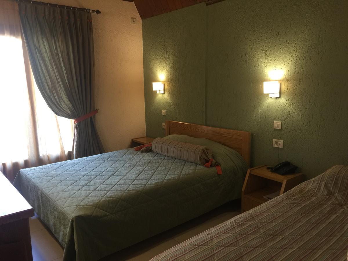 Asimina Guesthouse, Eptalofos Parnassos Esterno foto